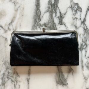 HOBO International Lauren clutch wallet
